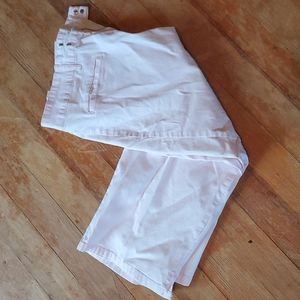 EUC Woman's pink Capri size 10